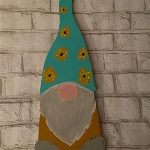 Skinny Sunflower Gnome Shelf Prop